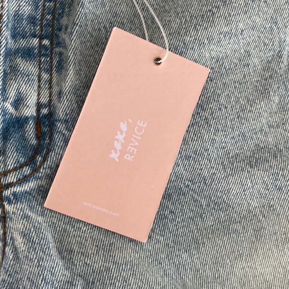 NWT REVICE Women’s Size 25 Light Washed Jeans - Picture 4 of 8